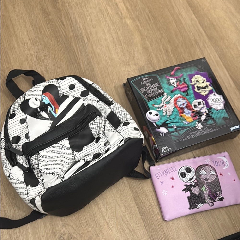 Nightmare Before Christmas Backpack , small bag and craft set
